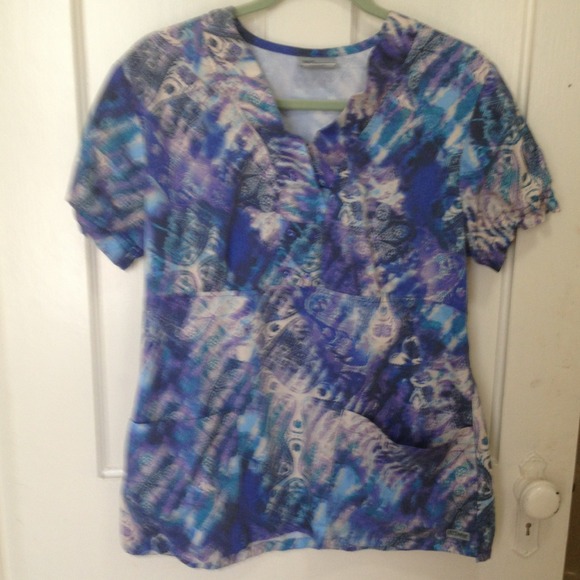 Worm once or twice does not fit anymore size M