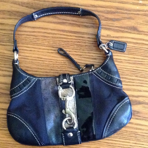 Coach hand bag