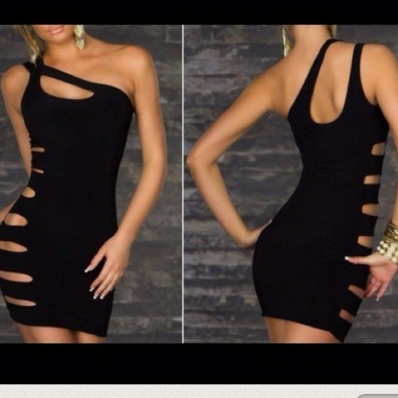 Side rip dress