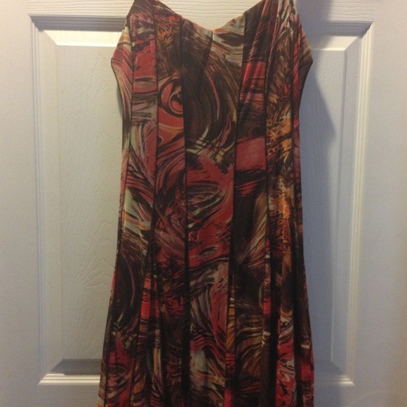 Dress - Picture 3 of 3