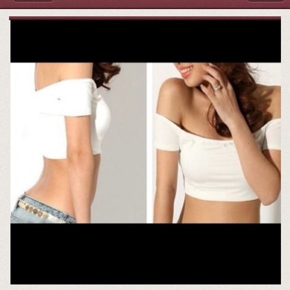Cropped tee