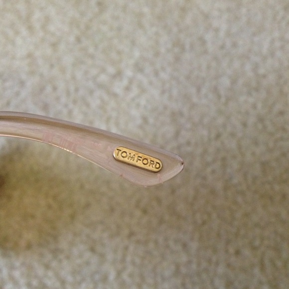 SOLD Authentic Tom Ford 'Nicole' Sunglasses - Picture 3 of 4