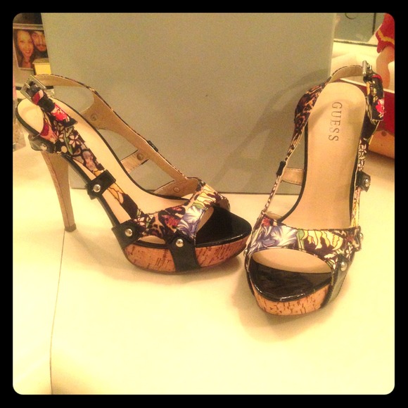 Guess 5 inch strappy  heels