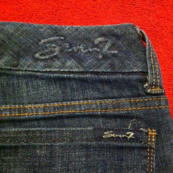 Size 27 boot cut jeans - Picture 2 of 4
