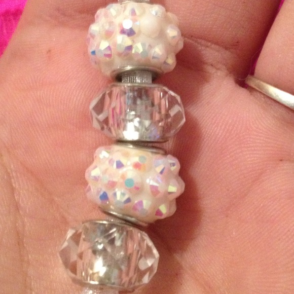 💕Charms - Picture 3 of 3