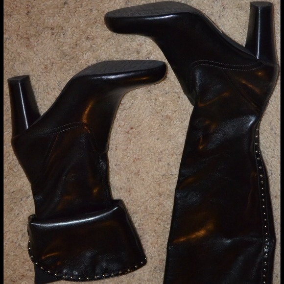 REDUCED! Over the knee boots worn once!