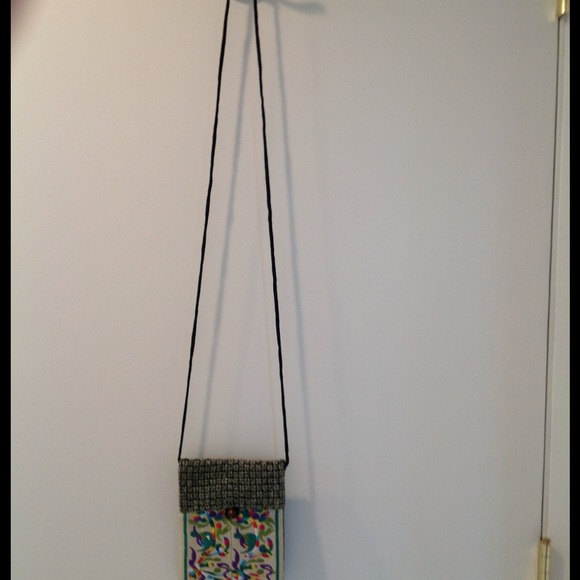 New Small Cross Shoulder Bag - Picture 2 of 2