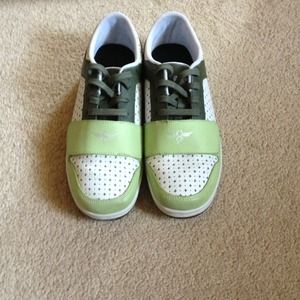 Creative recreation woman shoes