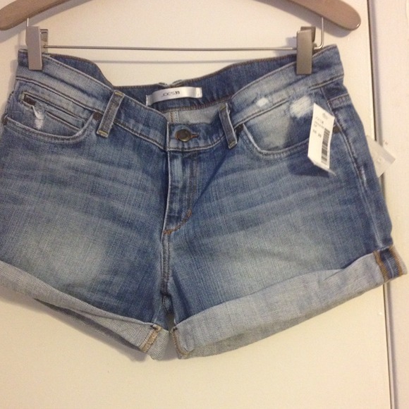 Bundled Joes jeans shorts and tank