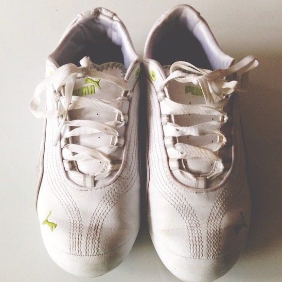 White/Silver Puma Sneakers