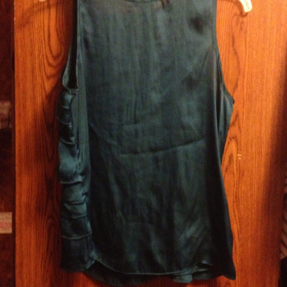 *SOLD**Forever 21 Ruffled Top - Picture 3 of 3