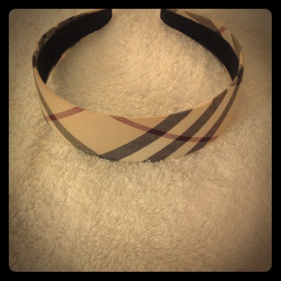 Burberry headband