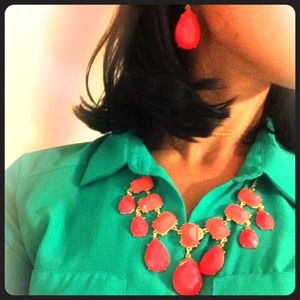 So Good NEW Statement neckless & earring set