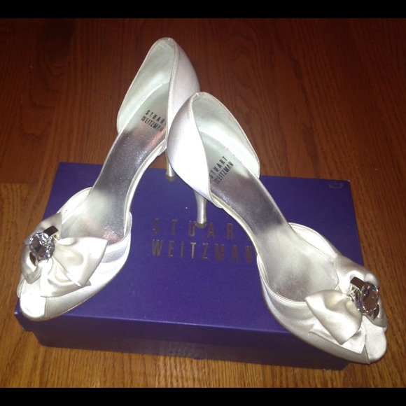 Stuart Weitzman Satin Formal Shoes