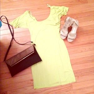 Sold in bundle. green summer dress