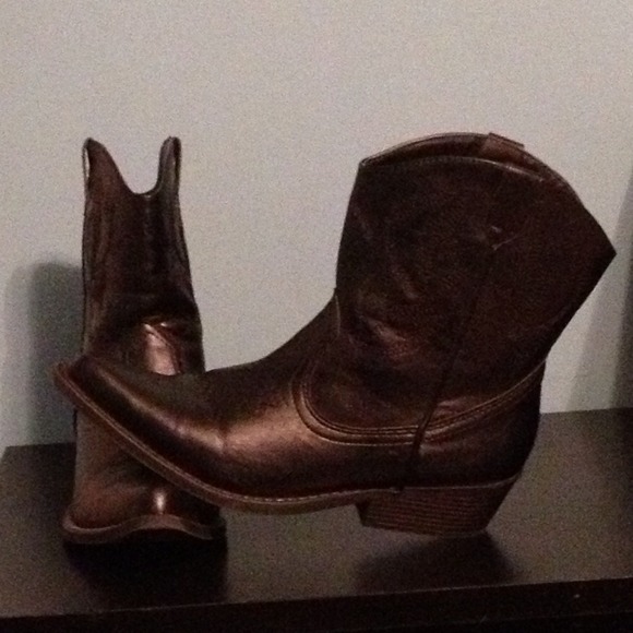 Reduced👍👍Short black cowboy boots - worn 3 times
