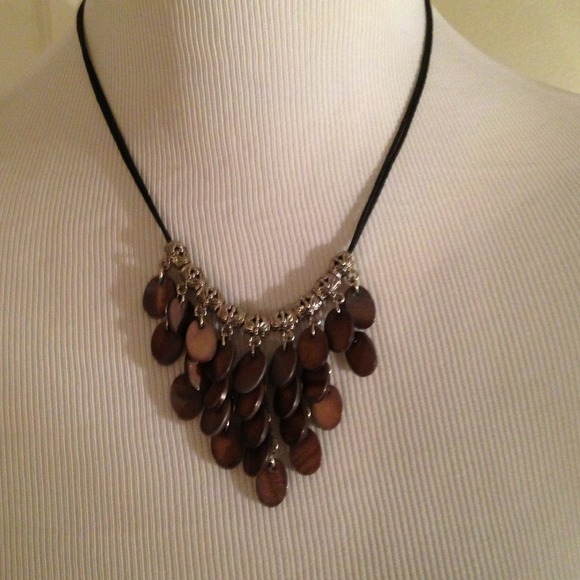 Lia Sophia necklace