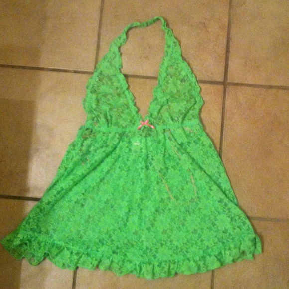 Lime green with pink bow night shirt