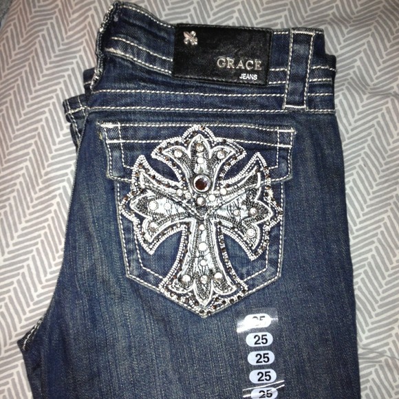 Grace in LA jeans - 25X33 - PRICE REDUCED!