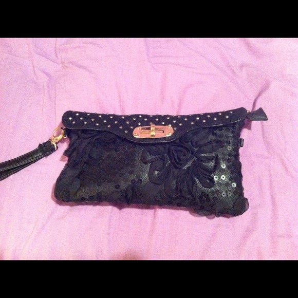 Clutch/Wristlet