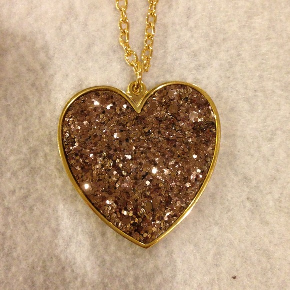 Brown glitter long heart necklace - Picture 2 of 4