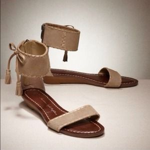 American Eagles ankle cuff tassel sandal