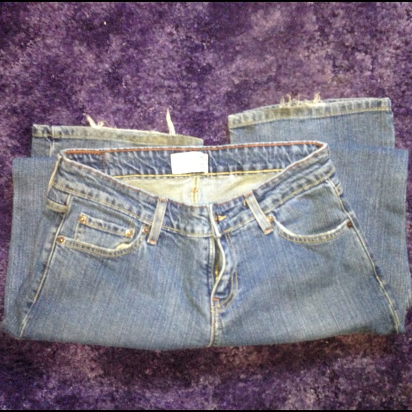 🚫SOLD🚫 Mid Rise Jeans👖 - Picture 3 of 4