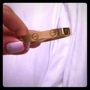 Cartier-inspired "love" bracelet in gold