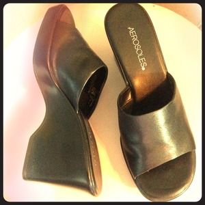 AEROSOLES 🌹 3.5" Heel 3/4" Platform