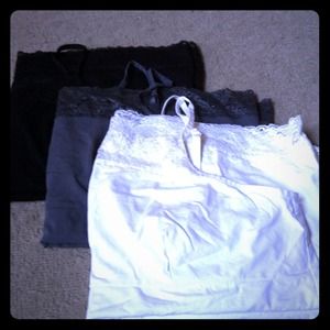 Bundle of three Lacey tanks!