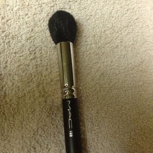 BUNDLED for Lucylaw - MAC 109 Small Blender Brush