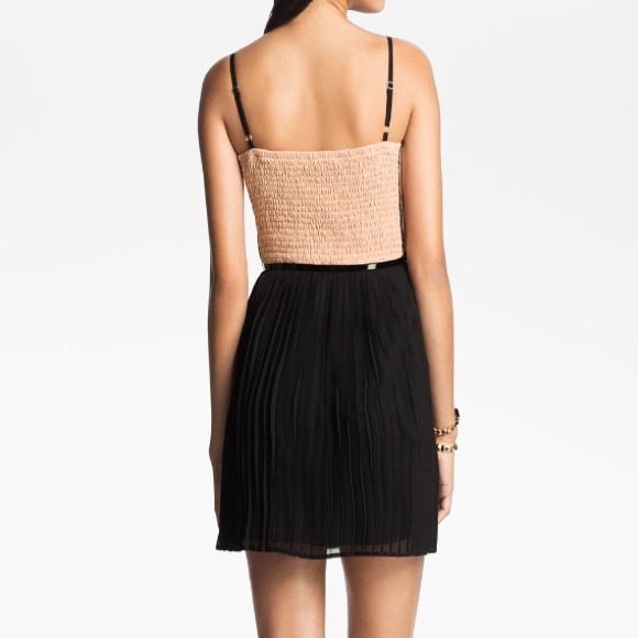 ❌SOLD❌Tulle and Lace Corset Style Dress. - Picture 2 of 4