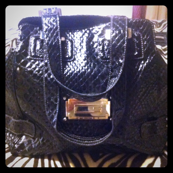 Guess purse