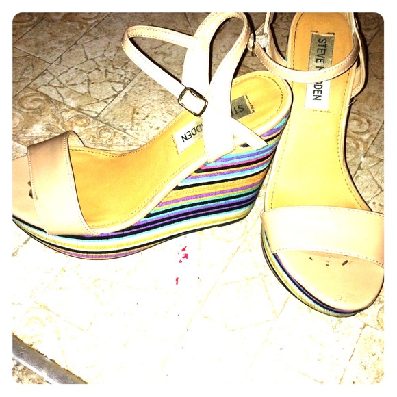 Steve Madden wedge