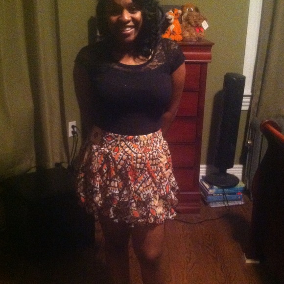 Multi colored multi layered skirt - Picture 3 of 3