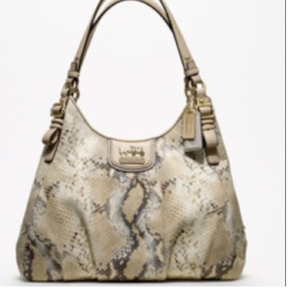 💯Authentic Coach Maggie metallic Python