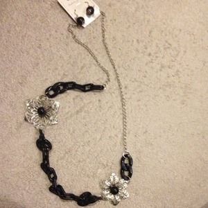Black & Silver Chain & Flower Necklace & Earrings