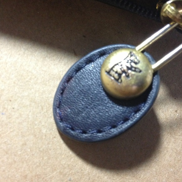 Juicy Couture Wallet/ID case. - Picture 3 of 4