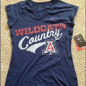 University of Arizona Wildcats t-shirt.