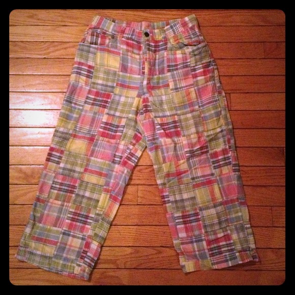 Jones New York Madras capri's size 8P; super cute