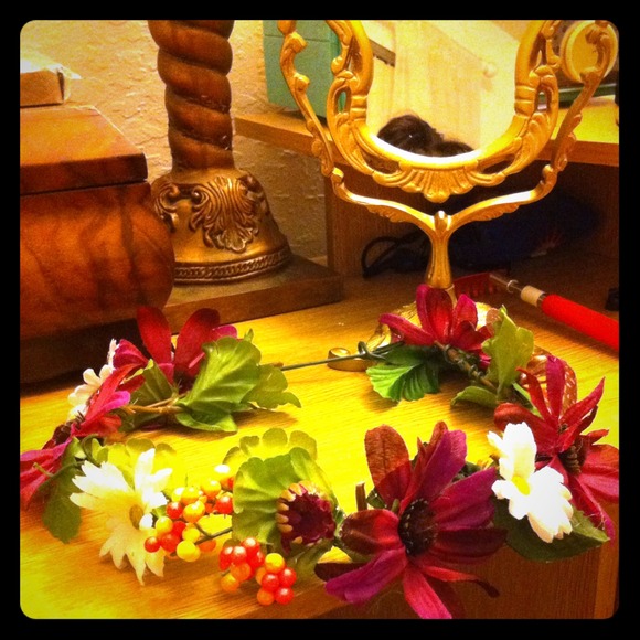 ❤💎💋Custom flower crown! 🌺🌸🌷🌻