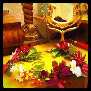 ❤💎💋Custom flower crown! 🌺🌸🌷🌻