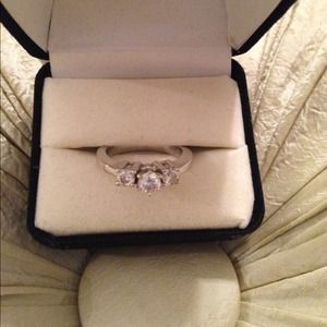 My Divorce gift your new engagement ring :)