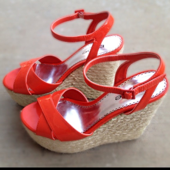 Bebe wedge sandal