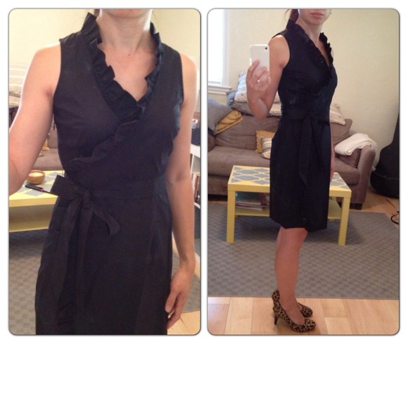 💢SOLD💢 Ruffle wrap dress from Ann Taylor Loft - Picture 2 of 4