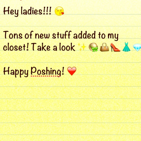 Check out my closet lovelies! 😊