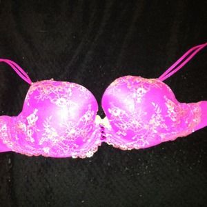 victoria secrets 34b
