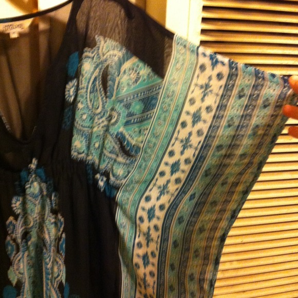 Sheer blouse - Picture 4 of 4