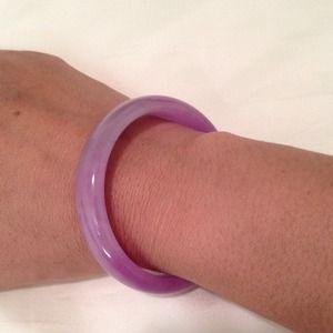 Genuine purple jade bangle 💜