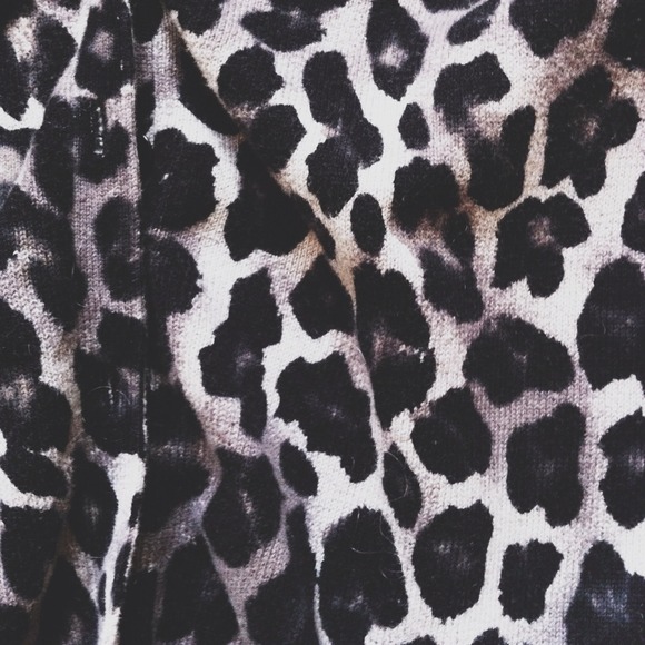 Leopard Cardigan - Picture 2 of 2